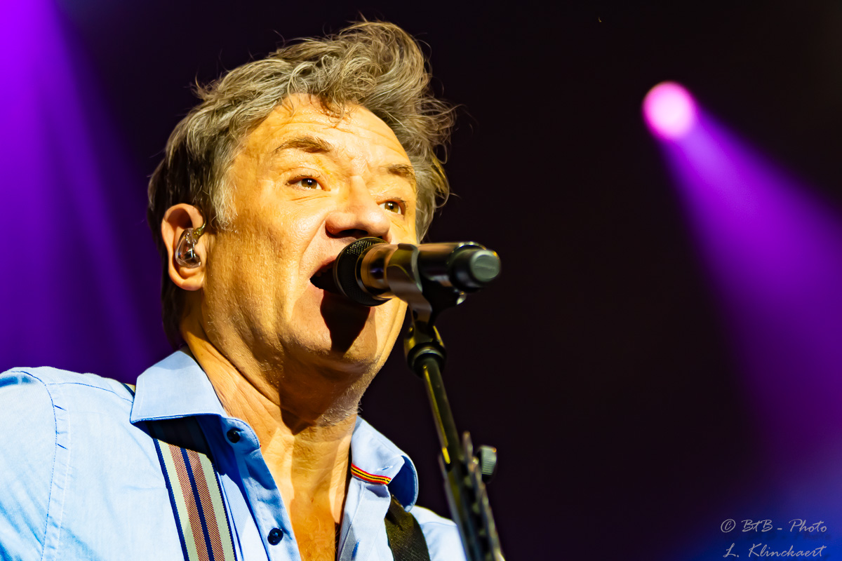 Bart Peeters @ Rock Zottegem Dag 3, picture 6, photographed by Luc Klinckaert - FrontView Magazine