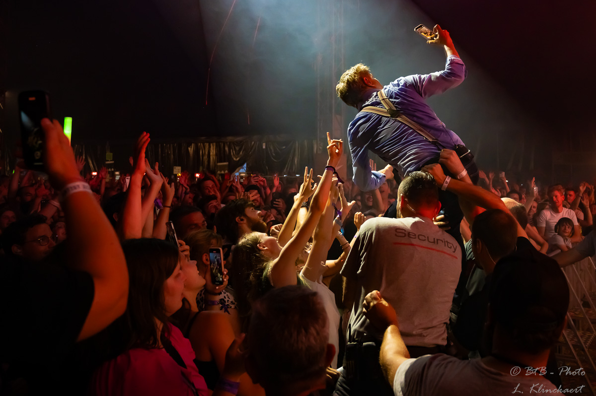Bart Peeters @ Rock Zottegem Dag 3, picture 16, photographed by Luc Klinckaert - FrontView Magazine