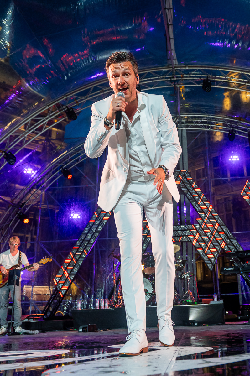 De Romeo's @ Vlaanderen Feest - Antwerpen, picture 9, photographed by Dimitri Vanlommel - FrontView Magazine