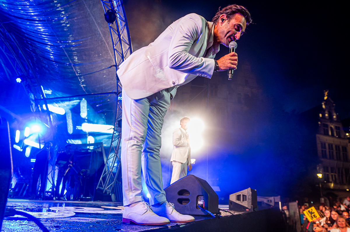 De Romeo's @ Vlaanderen Feest - Antwerpen, picture 15, photographed by Dimitri Vanlommel - FrontView Magazine