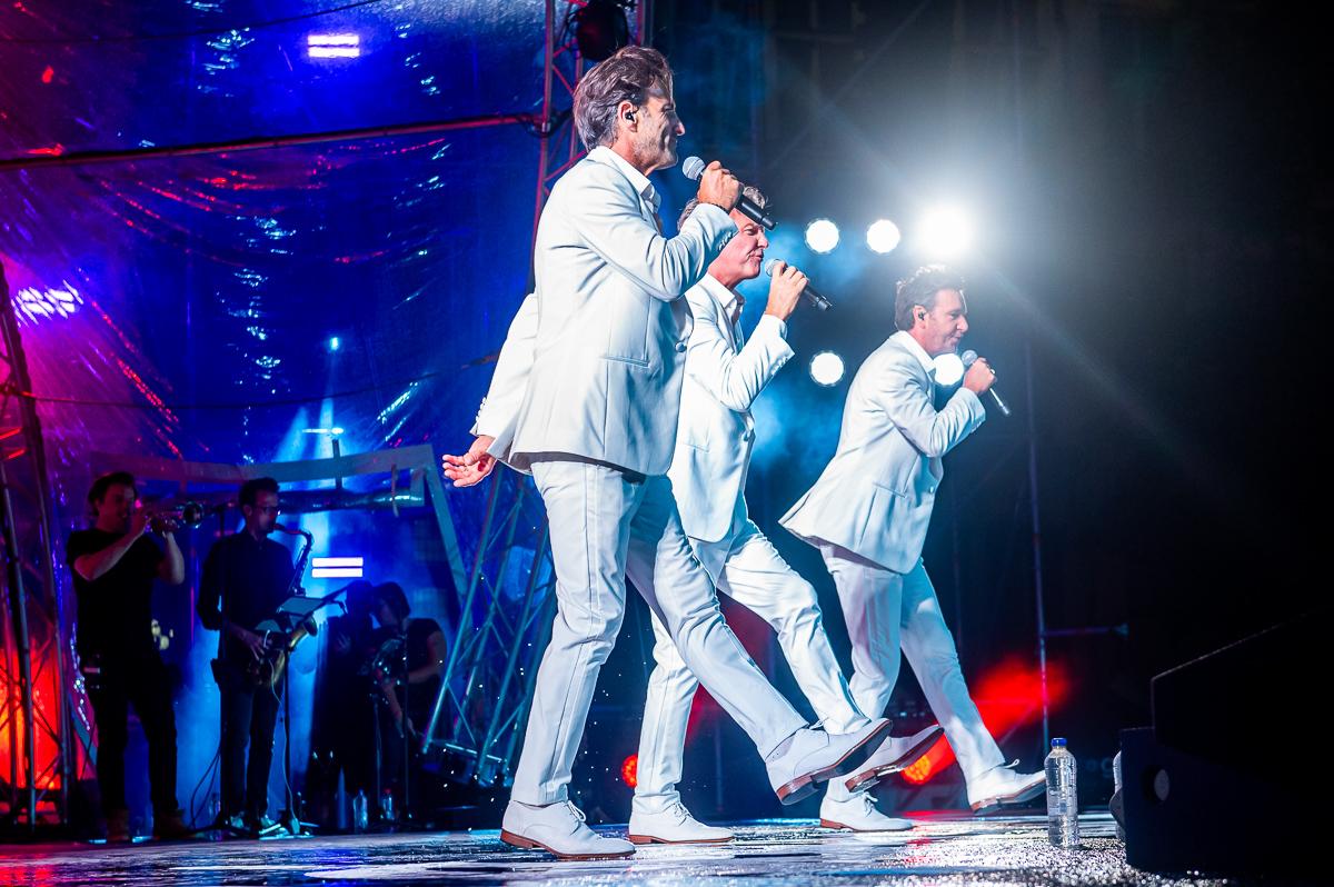 De Romeo's @ Vlaanderen Feest - Antwerpen, picture 21, photographed by Dimitri Vanlommel - FrontView Magazine