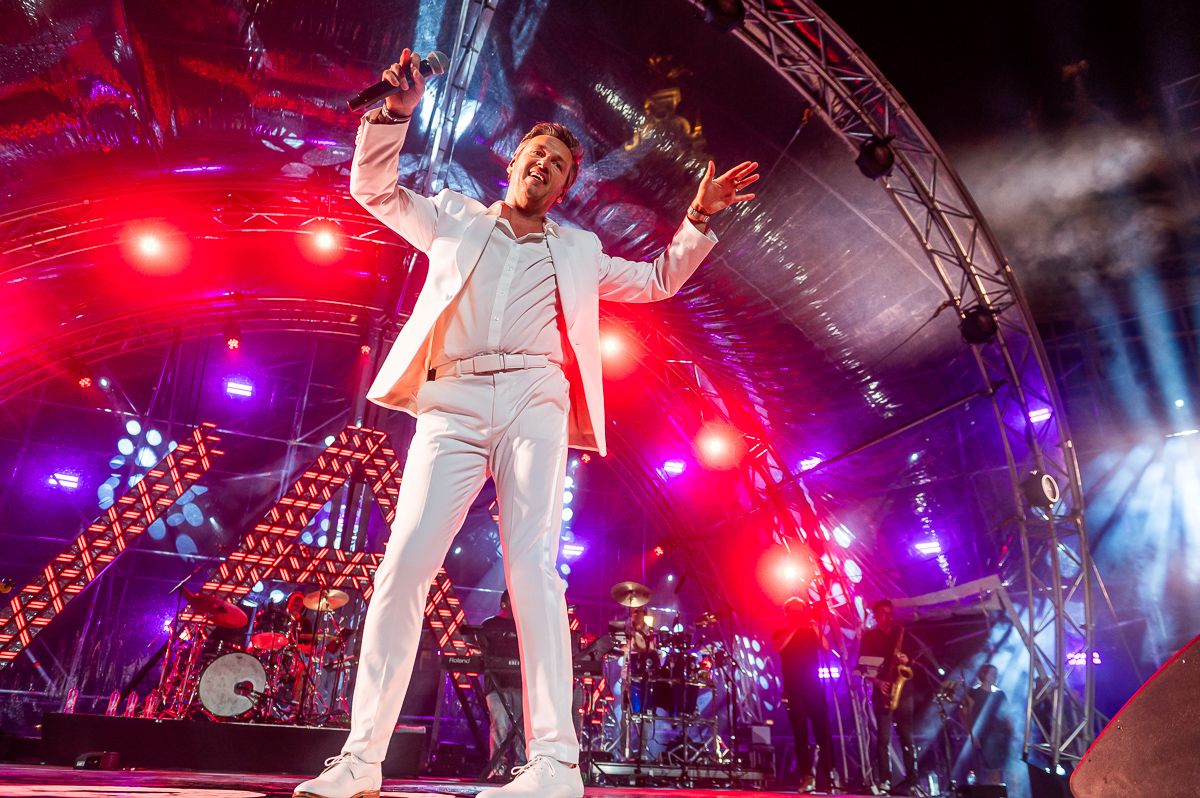 De Romeo's @ Vlaanderen Feest - Antwerpen, picture 26, photographed by Dimitri Vanlommel - FrontView Magazine
