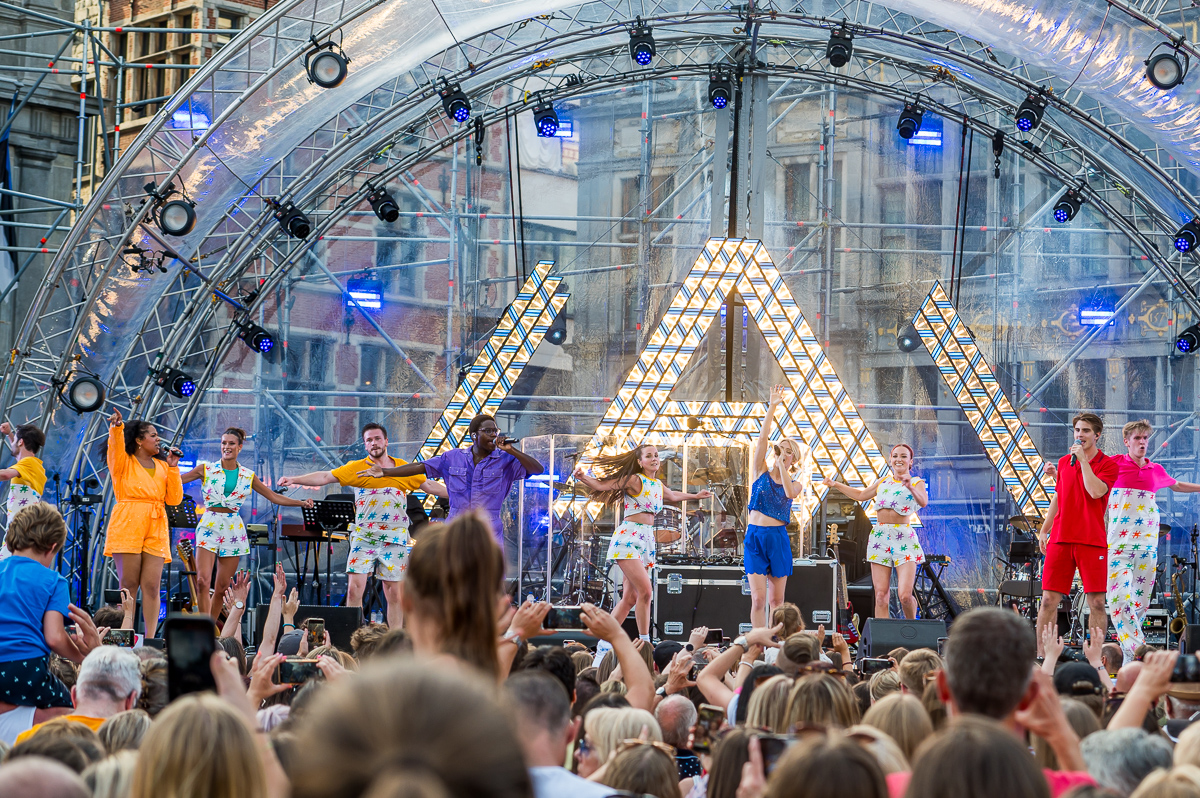 #LikeMe @ Vlaanderen Feest - Antwerpen, picture 7, photographed by Dimitri Vanlommel - FrontView Magazine