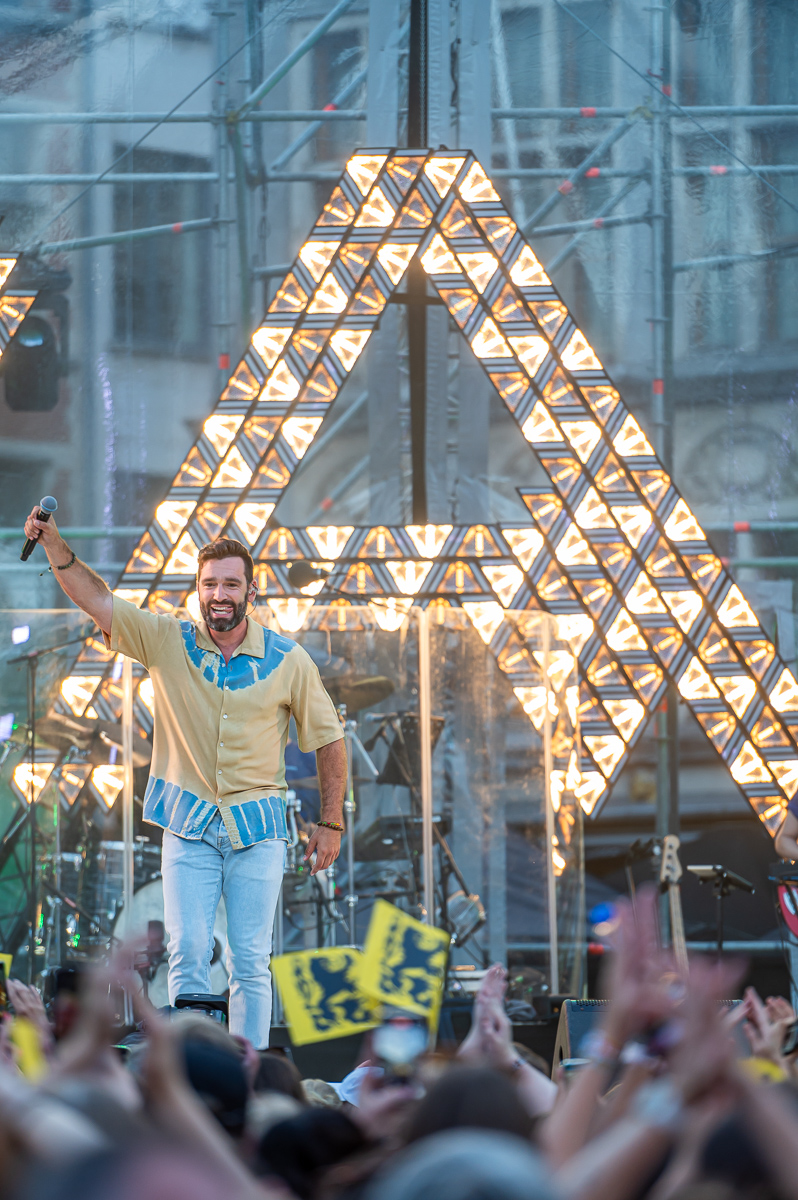Vlaanderen Feest 2023 @ Grote Markt Antwerpen, foto 4, foto's door Dimitri Vanlommel - FrontView Magazine