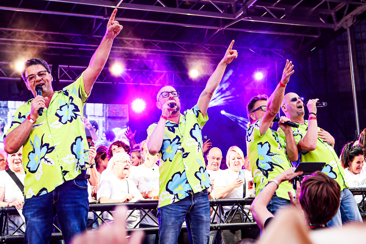 4Tact @ Vlaanderen Zingt Antwerpen, foto 5, foto's door Dimitri Vanlommel - FrontView Magazine
