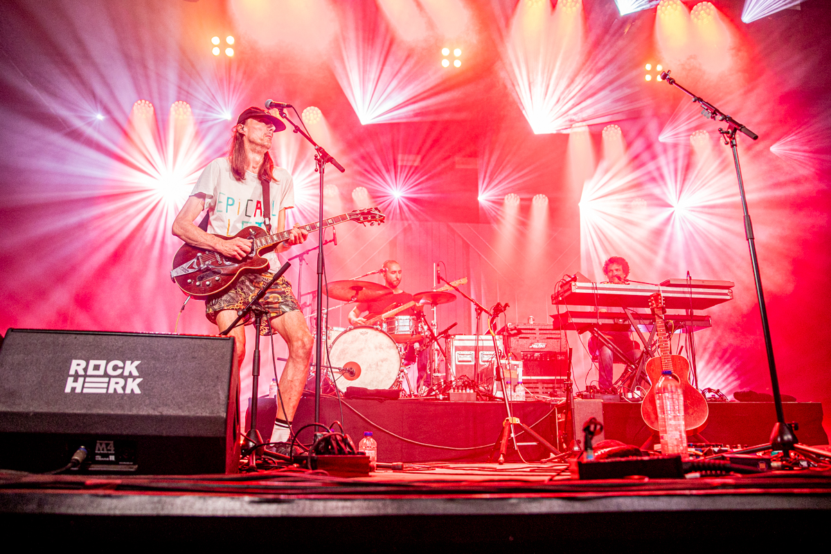 Admiral Freebee @ Rock Herk, picture 14, photographed by Leen Verlinden - FrontView Magazine
