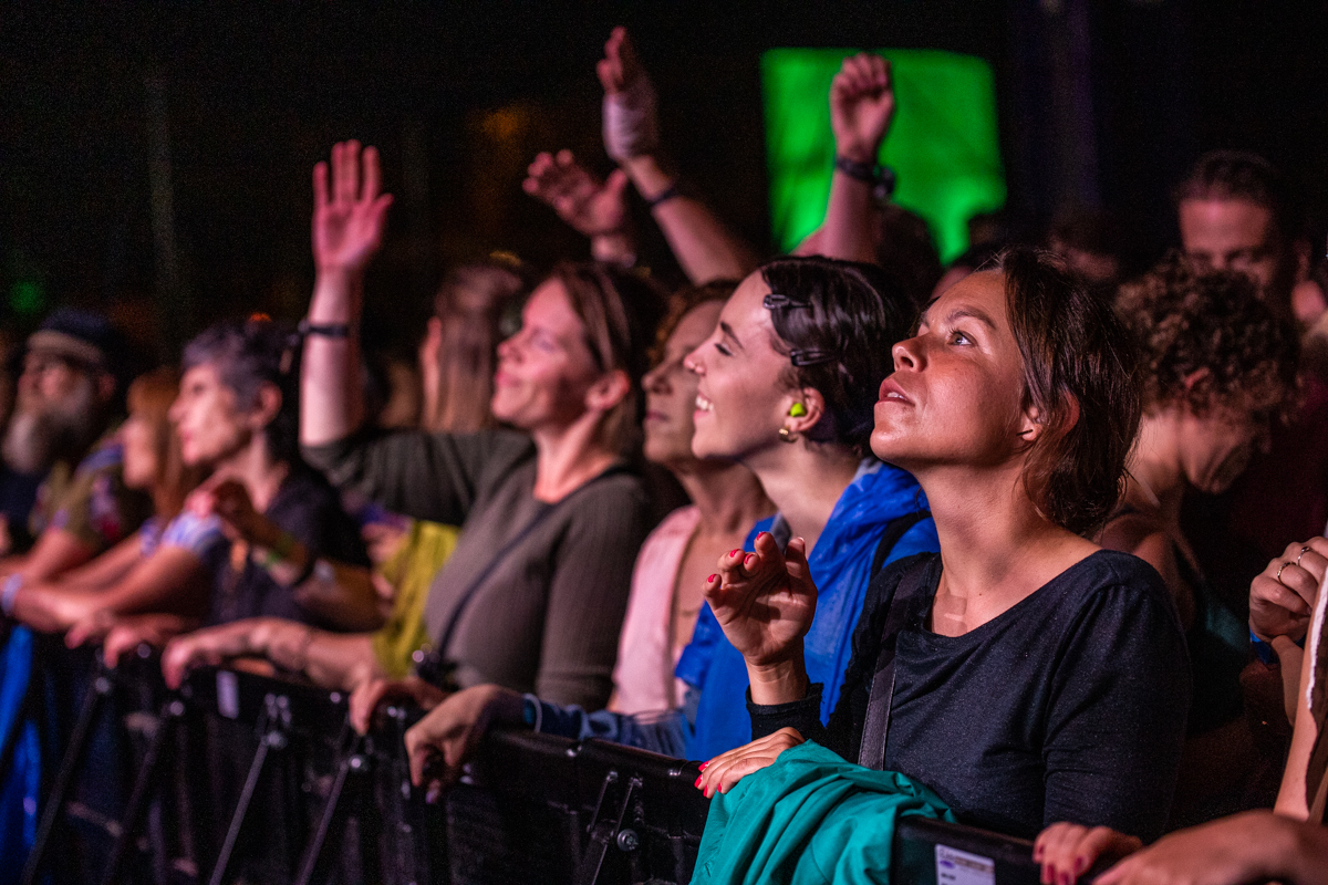 Charlotte Adigéry & Bolis Pupul @ Rock Herk, picture 19, photographed by Leen Verlinden - FrontView Magazine