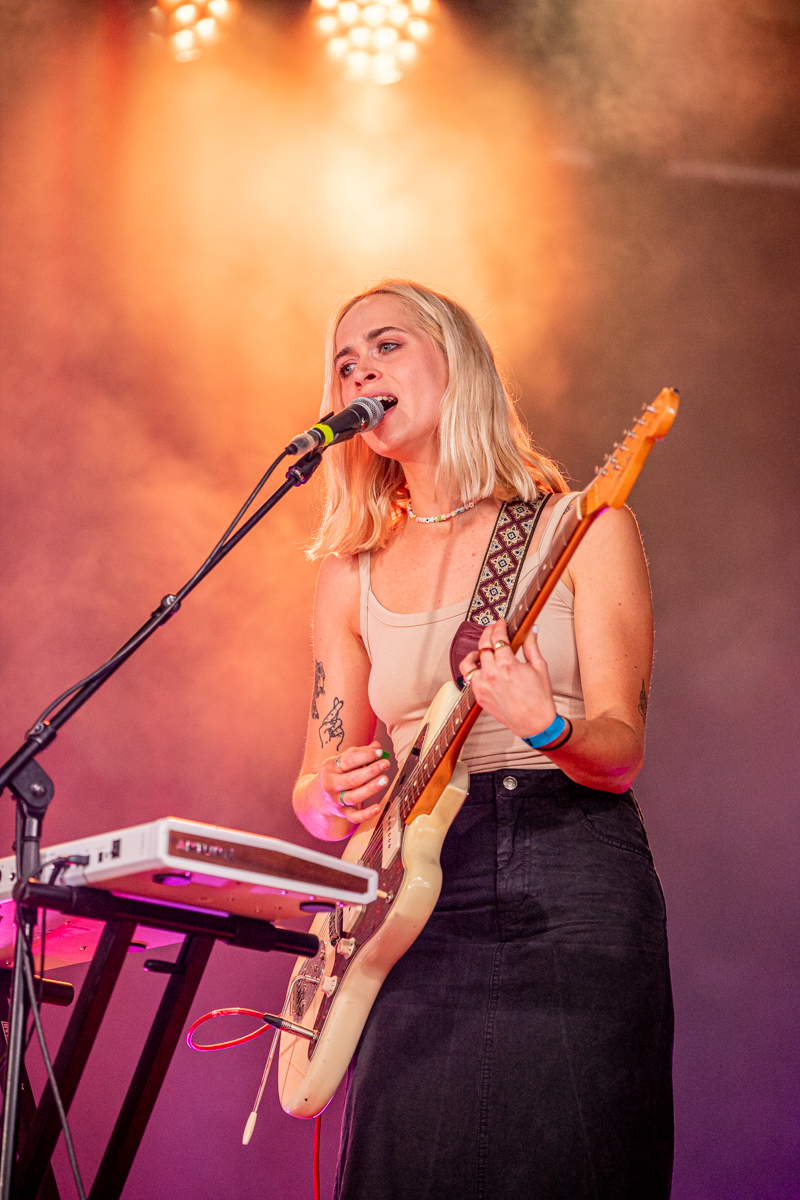 Mayorga @ Rock Herk, picture 5, photographed by Leen Verlinden - FrontView Magazine