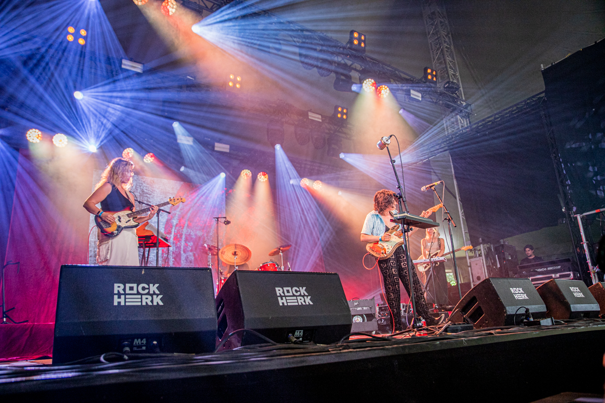 Mayorga @ Rock Herk, picture 9, photographed by Leen Verlinden - FrontView Magazine