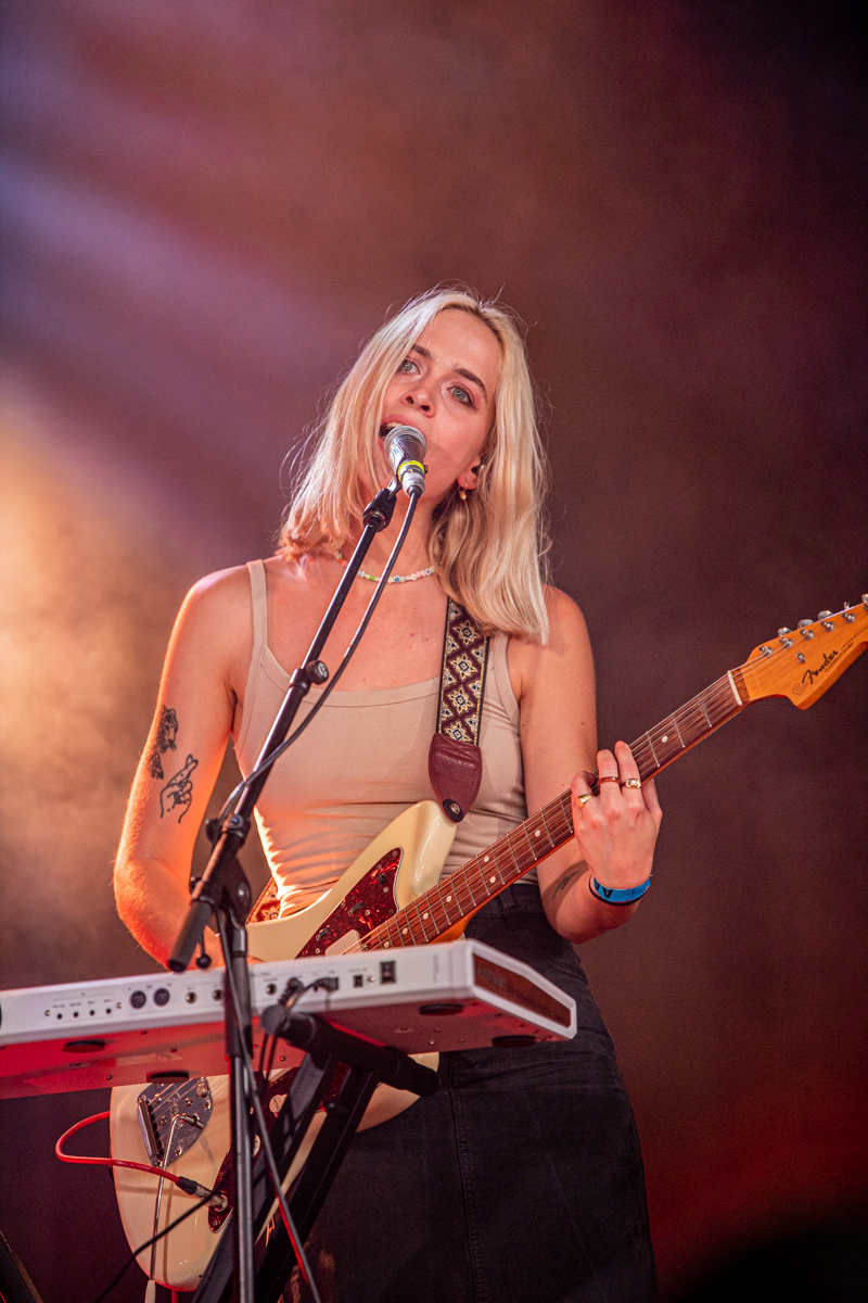 Mayorga @ Rock Herk, picture 12, photographed by Leen Verlinden - FrontView Magazine