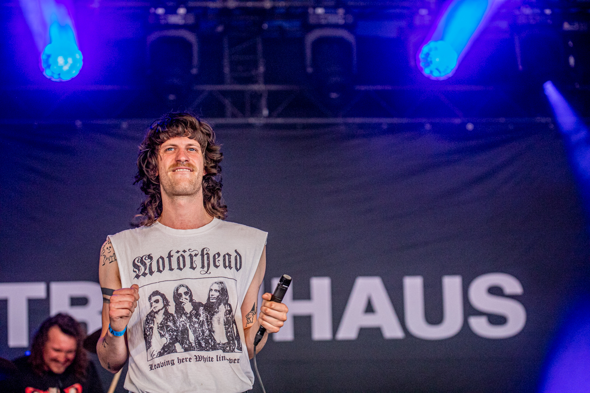 Tramhaus @ Rock Herk, picture 7, photographed by Leen Verlinden - FrontView Magazine
