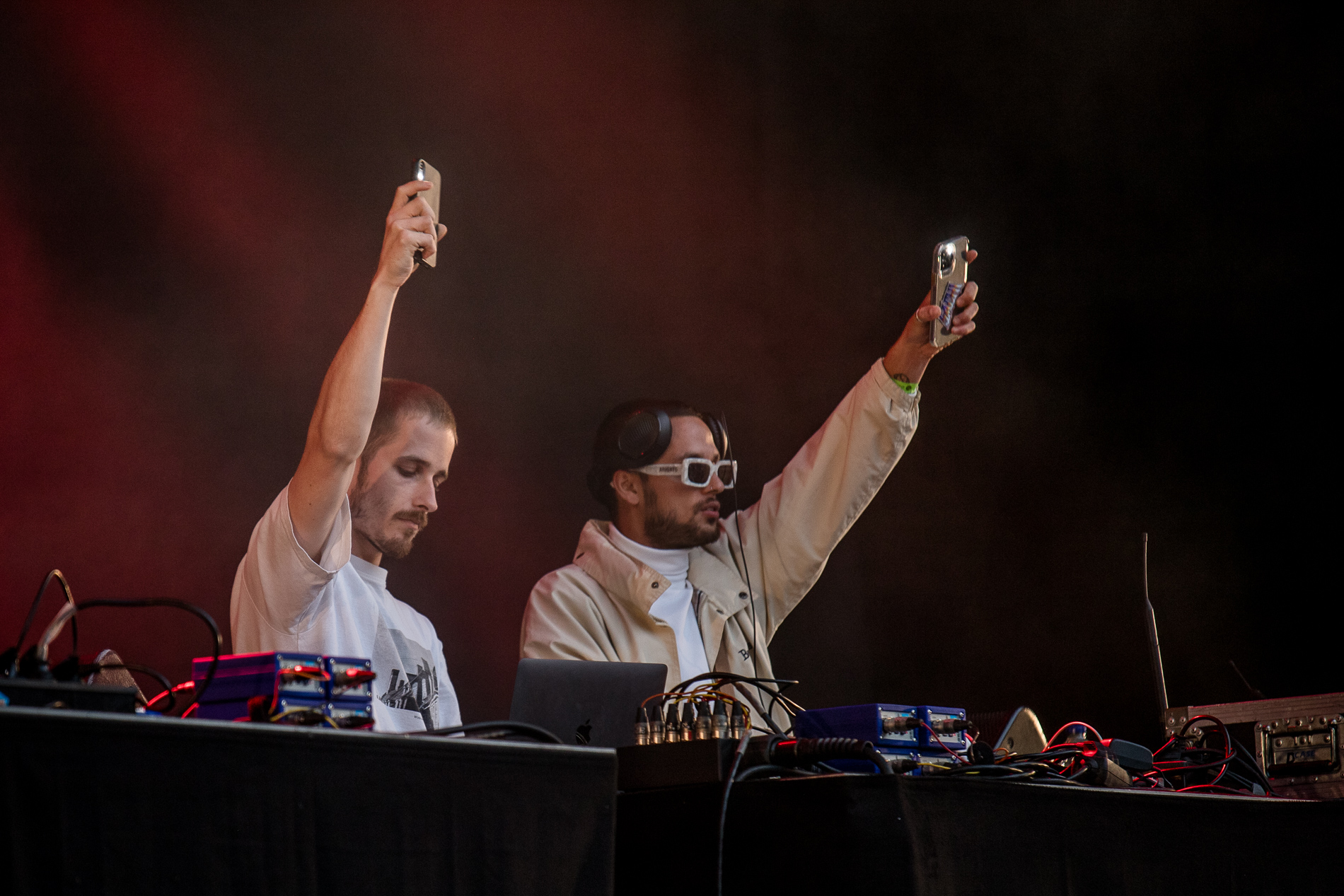 DJ Dysfunkshunal ft. Jelle & Vinci @ Beleuvenissen, picture 11, photographed by Jürgen Bruynooghe - FrontView Magazine