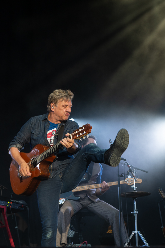 Bert Peeters @ Herentals Feest, picture 5, photographed by Gert Daemen - FrontView Magazine
