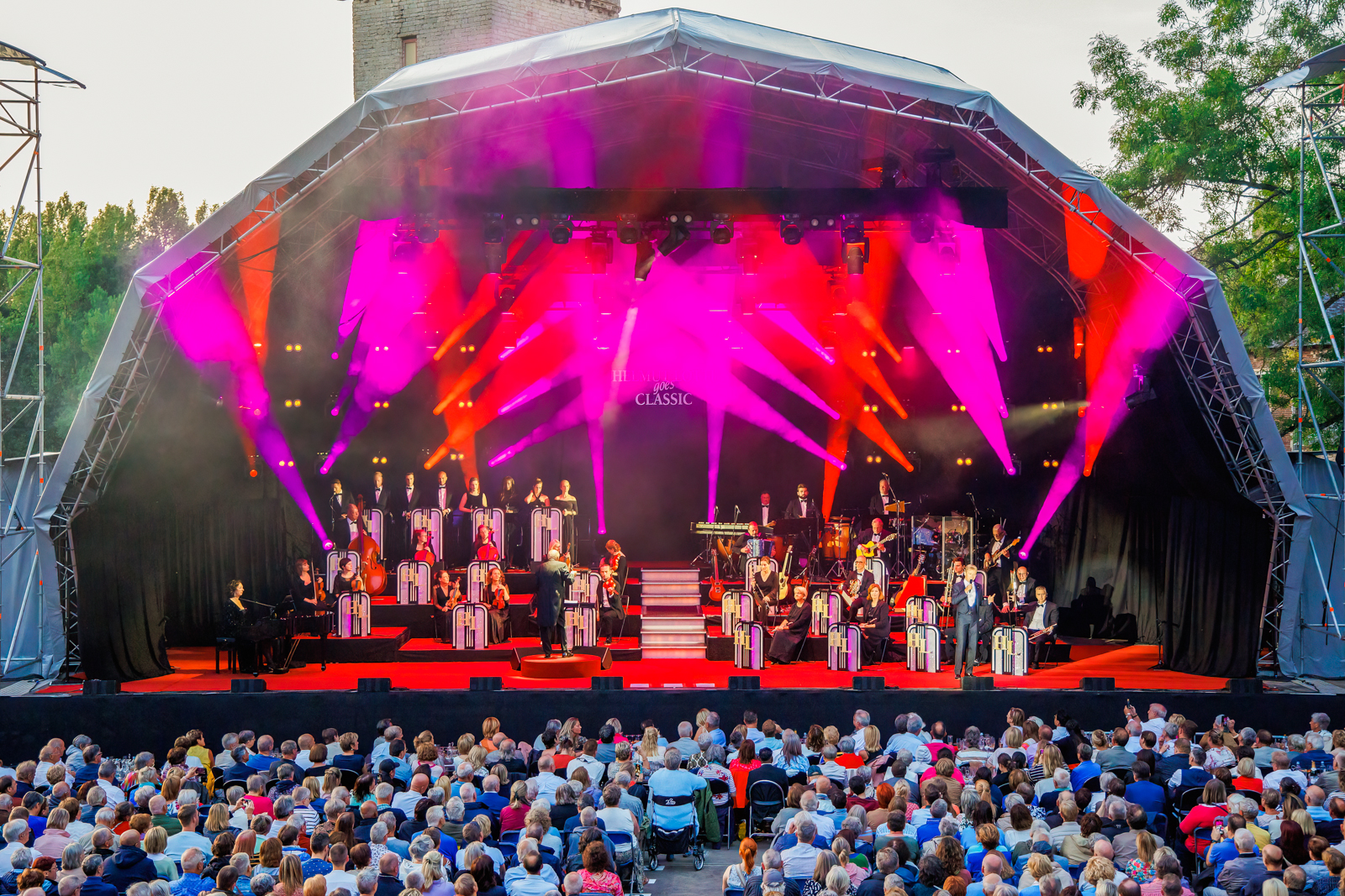 Helmut Lotti Goes Classic Live in Kasteel Van Horst, picture 16, photographed by Paul Jongeneelen - FrontView Magazine