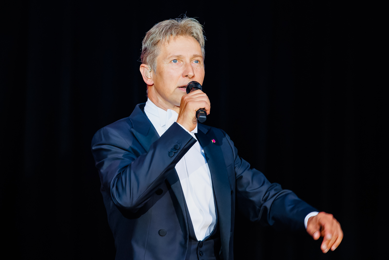 Helmut Lotti Goes Classic Live in Kasteel Van Horst, picture 17, photographed by Paul Jongeneelen - FrontView Magazine