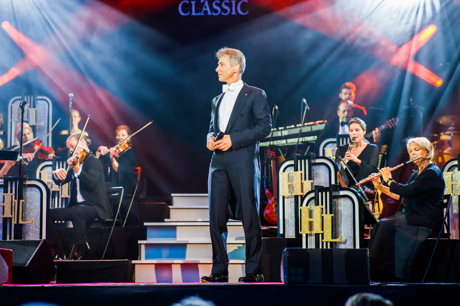Helmut Lotti Goes Classic Live in Kasteel Van Horst, picture 18, photographed by Paul Jongeneelen - FrontView Magazine