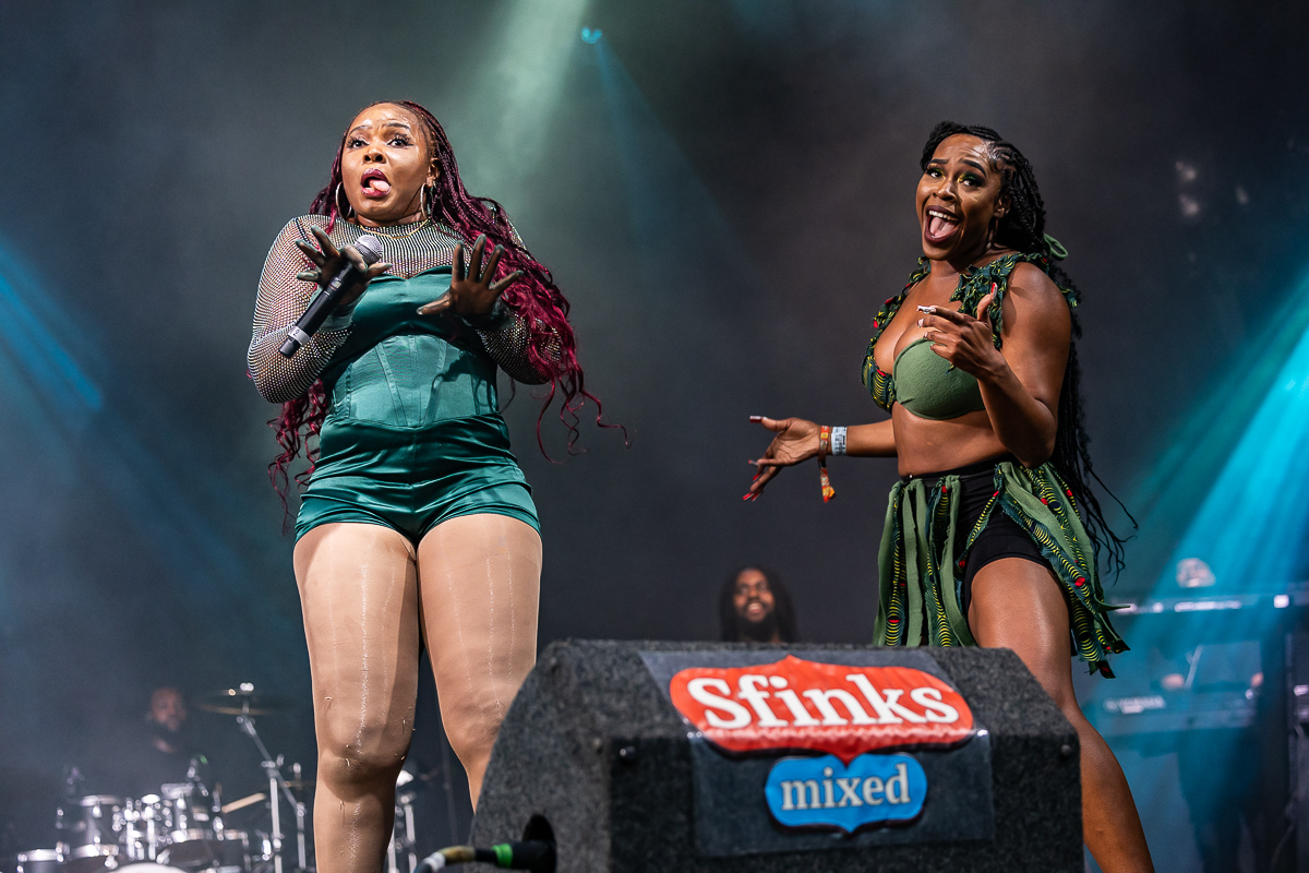YEMI ALADE @ Sfinks Mixed 2023, picture 16, photographed by Marc Verdonck - FrontView Magazine