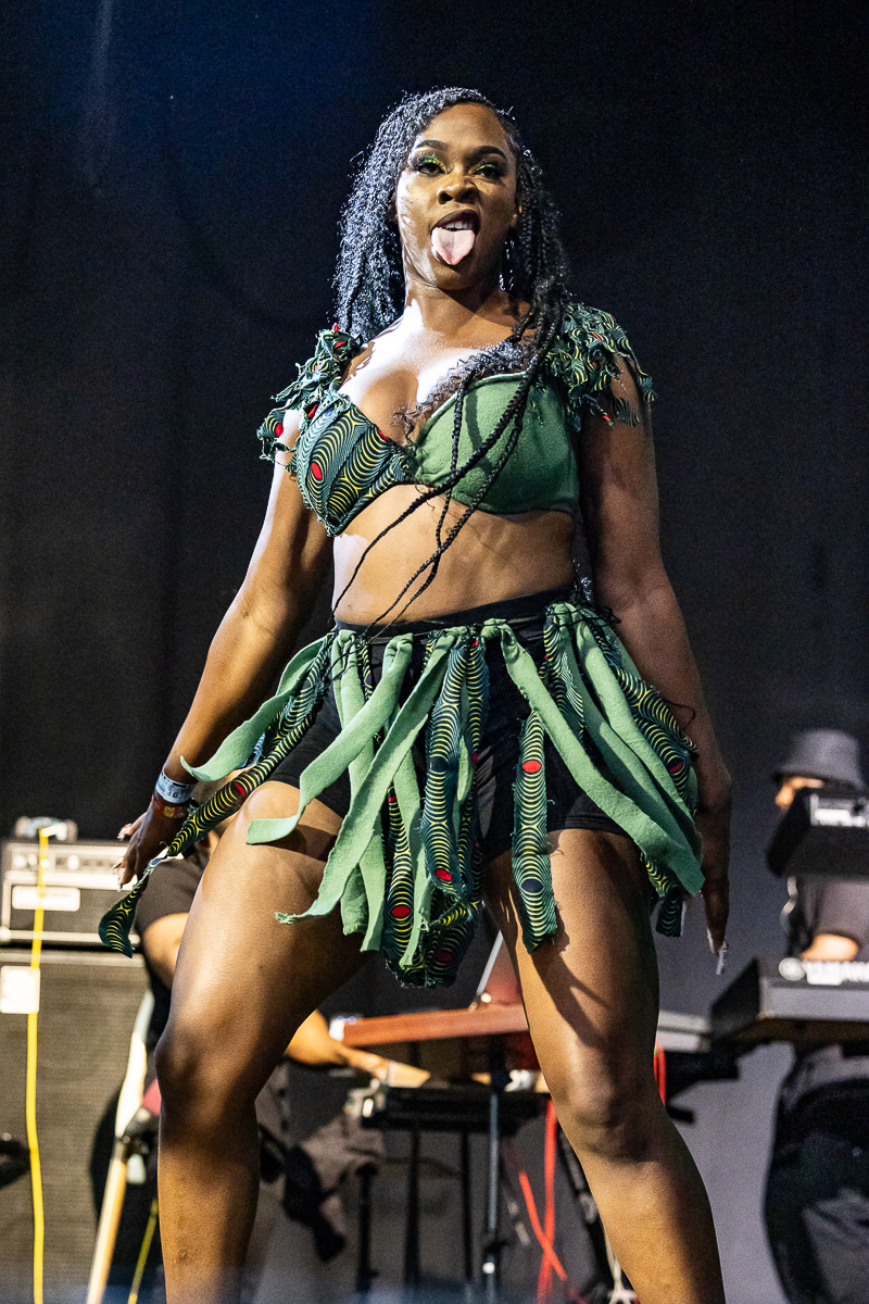 YEMI ALADE @ Sfinks Mixed 2023, picture 25, photographed by Marc Verdonck - FrontView Magazine