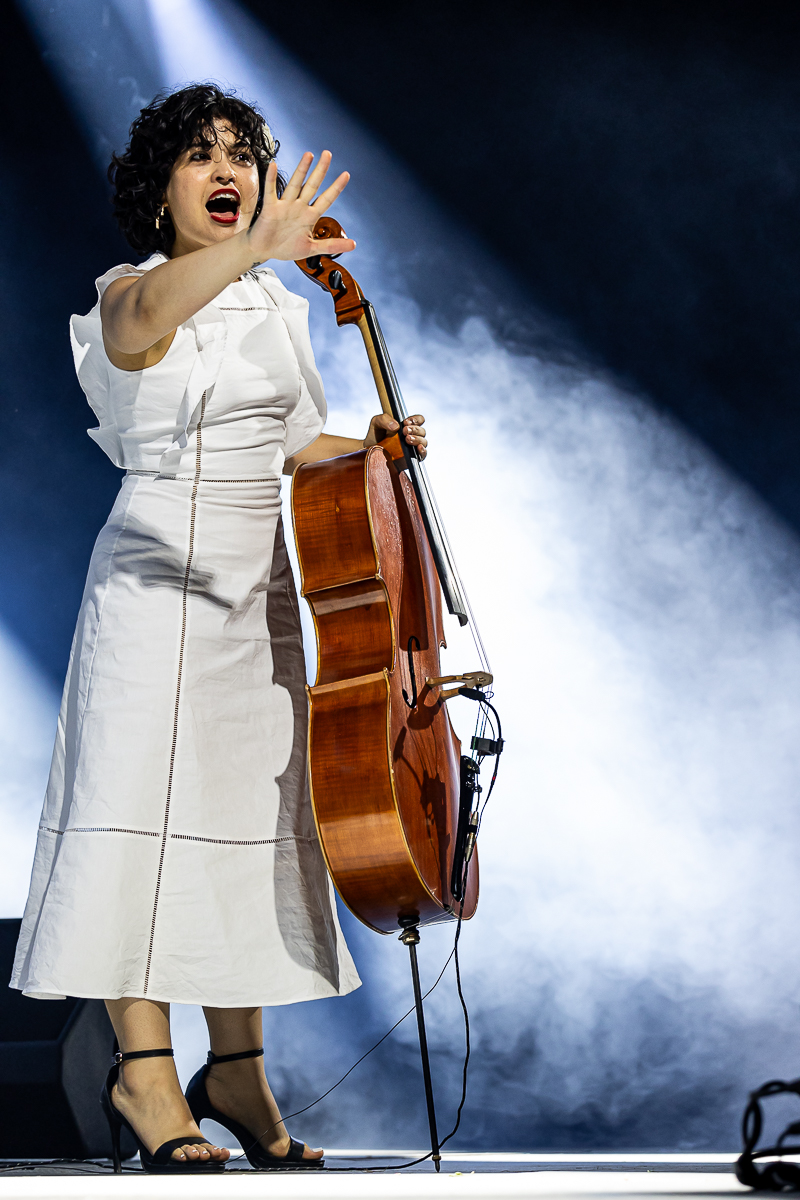 Ana Carla Maza @ Sfinks Mixed 2023, picture 10, photographed by Marc Verdonck - FrontView Magazine