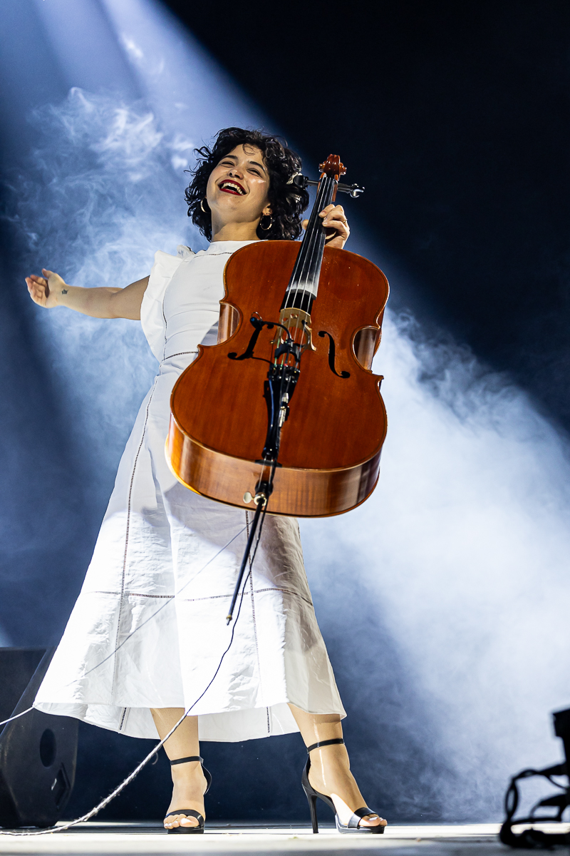 Ana Carla Maza @ Sfinks Mixed 2023, picture 12, photographed by Marc Verdonck - FrontView Magazine