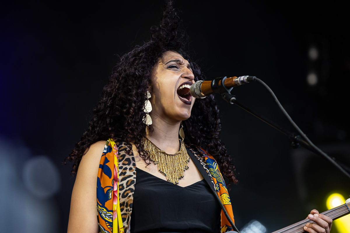 Bab L’ Bluz @ Sfinks Mixed 2023, picture 17, photographed by Marc Verdonck - FrontView Magazine