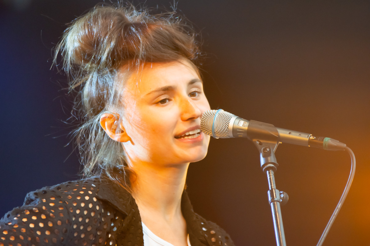 Kids With Buns @ M-Idzomer Leuven, picture 9, photographed by Luc Klinckaert - FrontView Magazine