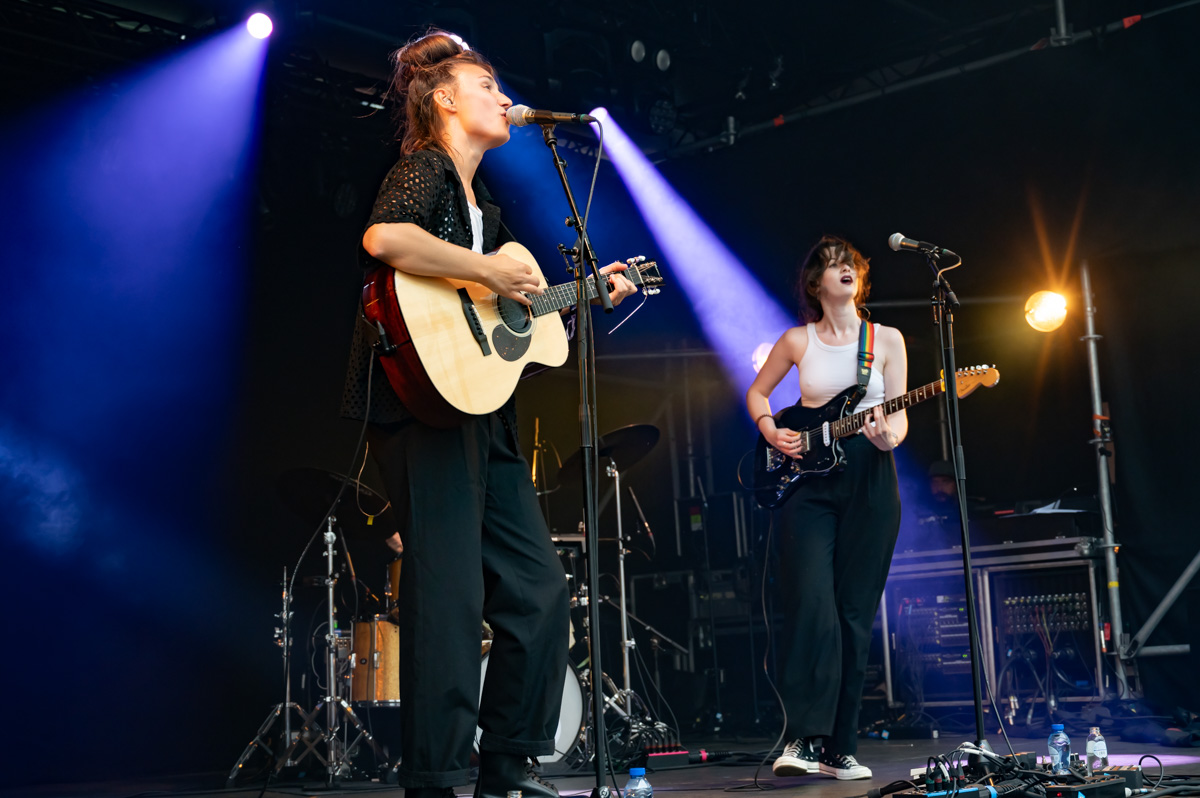 Kids With Buns @ M-Idzomer Leuven, picture 13, photographed by Luc Klinckaert - FrontView Magazine