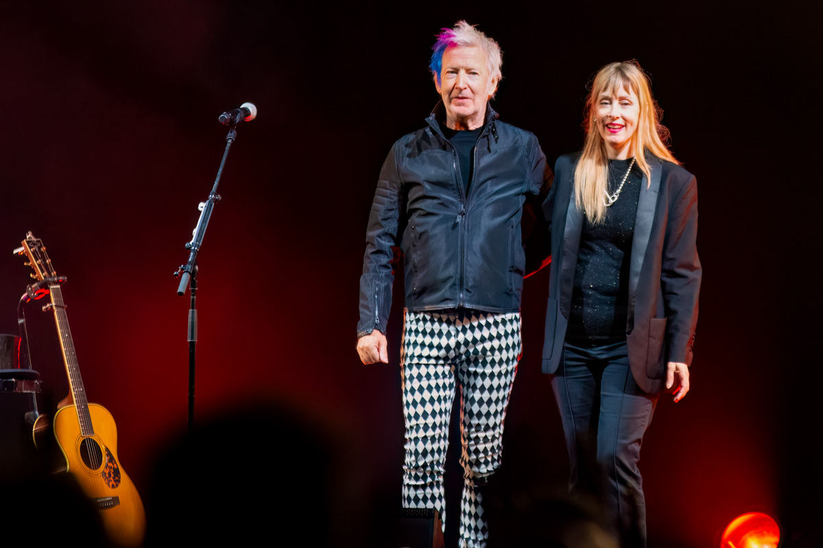 Suzanne Vega @ M-Idzomer Leuven, foto 19, foto's door Luc Klinckaert - FrontView Magazine