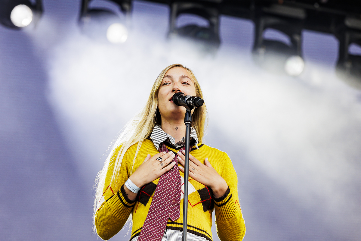 S 10 @ Lokerse Feesten, picture 9, photographed by Peter Smet - FrontView Magazine