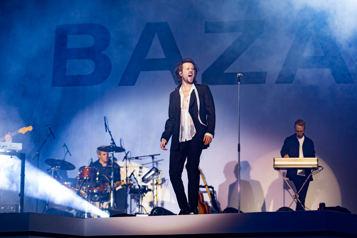 Bazart @ Suikerrock, picture 13, photographed by Sven Vandervoort - FrontView Magazine