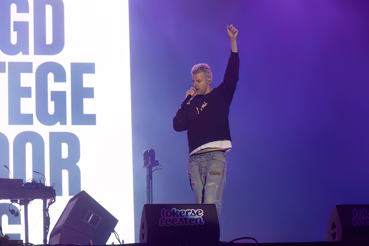 De Jeugd Van Tegenwoordig @ Lokerse Feesten 2023, picture 31, photographed by Edwin Houdevelt - FrontView Magazine