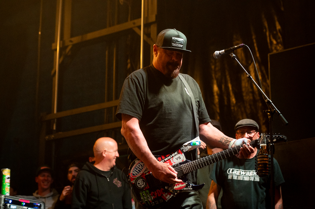 Pennywise @ Brakrock, picture 2, photographed by Gert Daemen - FrontView Magazine