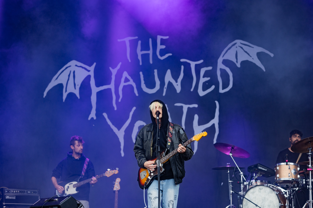 The Haunted Youth @ Suikerrock, picture 10, photographed by Sven Vandervoort - FrontView Magazine