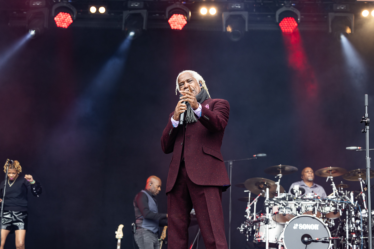 Billy Ocean @ Nostalgie Beach Festival 2023 Dag 2, picture 4, photographed by Marc Verdonck - FrontView Magazine