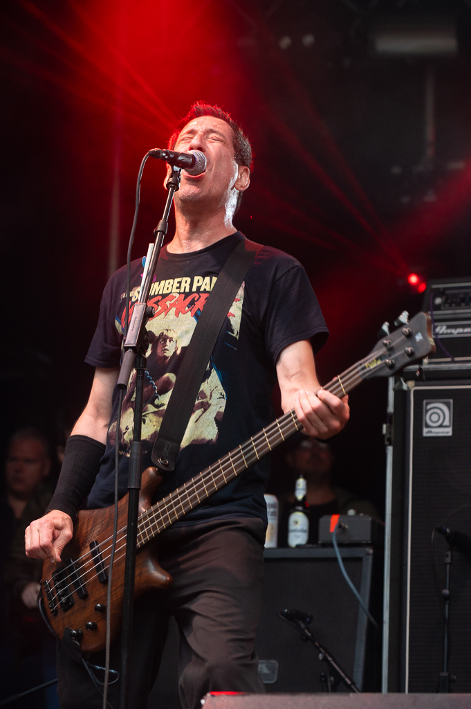 Dog Eat Dog @ Brakrock, picture 6, photographed by Gert Daemen - FrontView Magazine