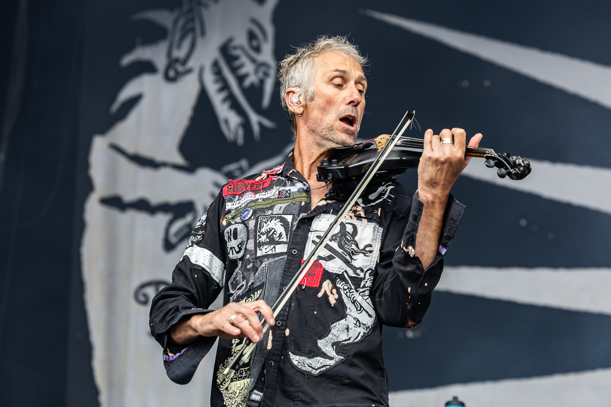 Levellers @ Nostalgie Beach Festival 2023 Dag 2, picture 8, photographed by Marc Verdonck - FrontView Magazine