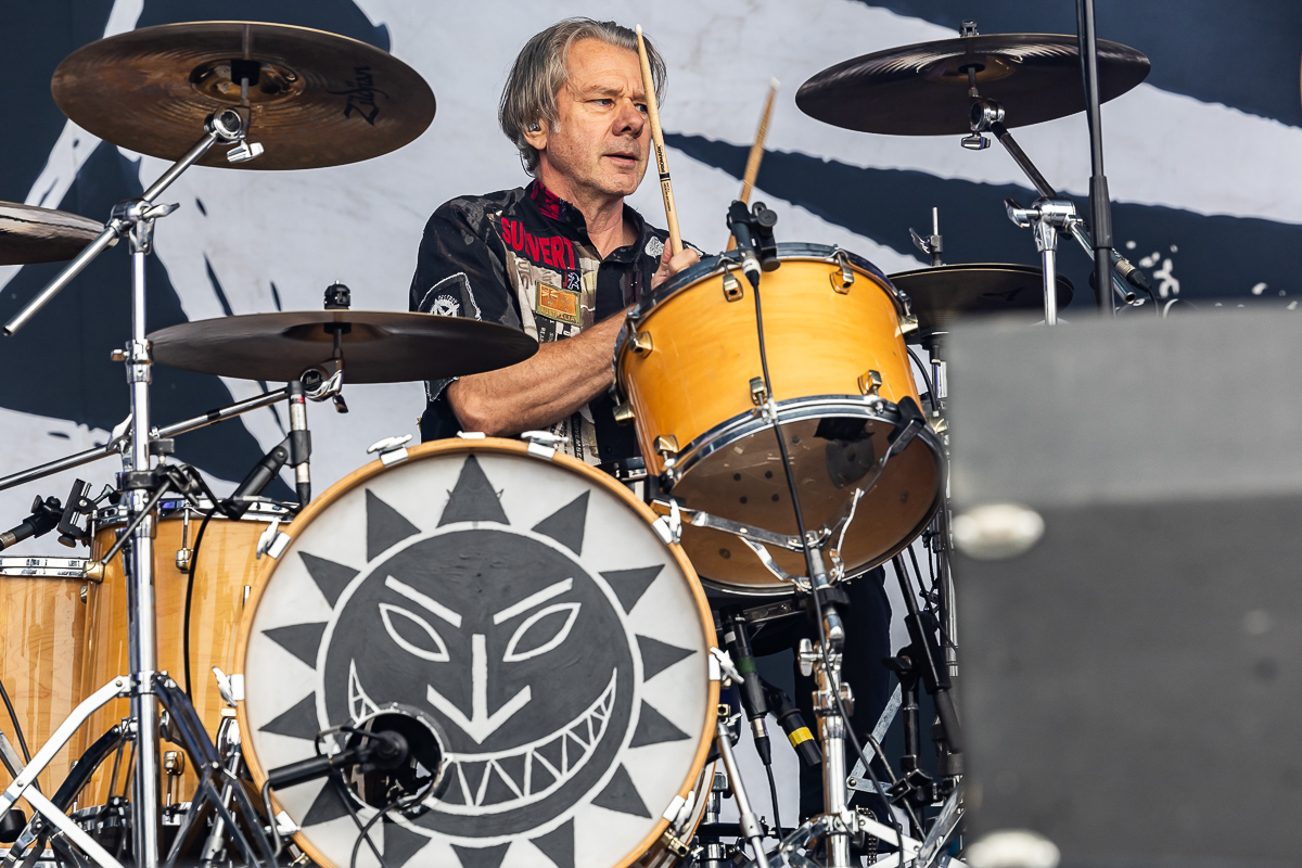 Levellers @ Nostalgie Beach Festival 2023 Dag 2, picture 10, photographed by Marc Verdonck - FrontView Magazine