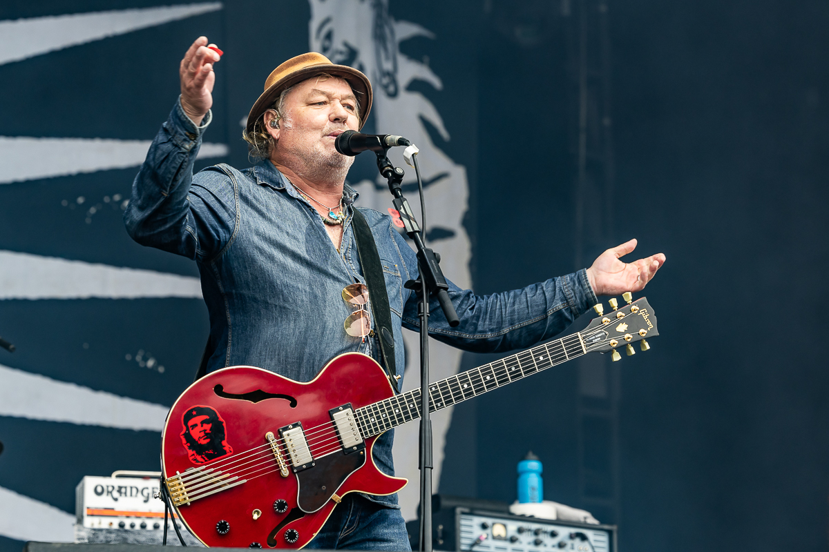Levellers @ Nostalgie Beach Festival 2023 Dag 2, picture 11, photographed by Marc Verdonck - FrontView Magazine