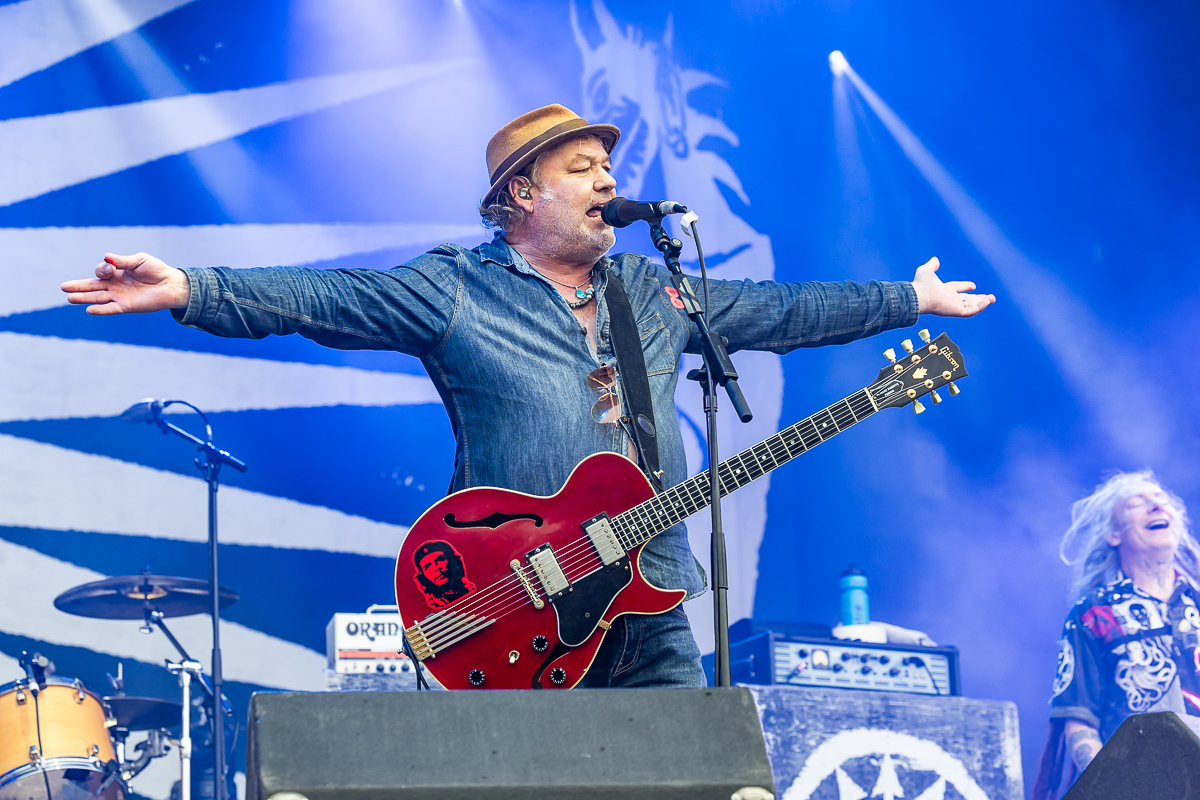 Levellers @ Nostalgie Beach Festival 2023 Dag 2, picture 15, photographed by Marc Verdonck - FrontView Magazine