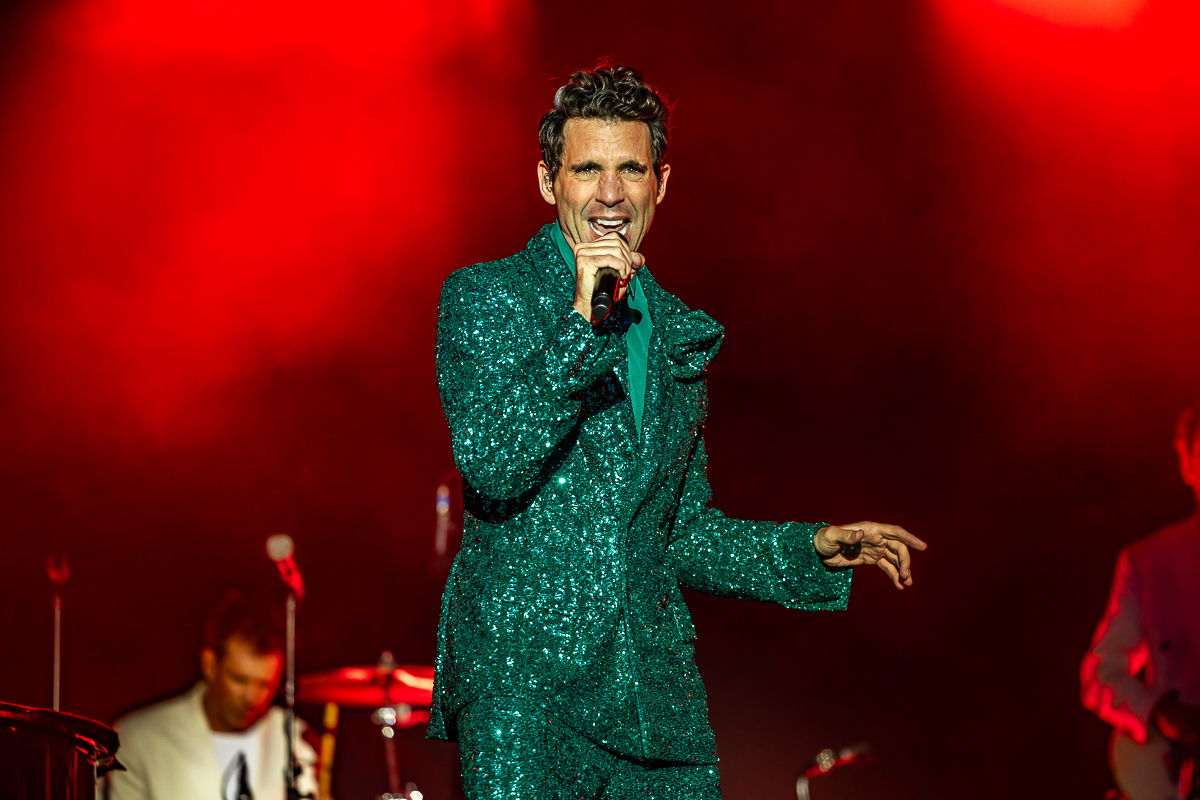 Mika @ Nostalgie Beach Festival 2023 Dag 2, foto 9, foto's door Marc Verdonck - FrontView Magazine