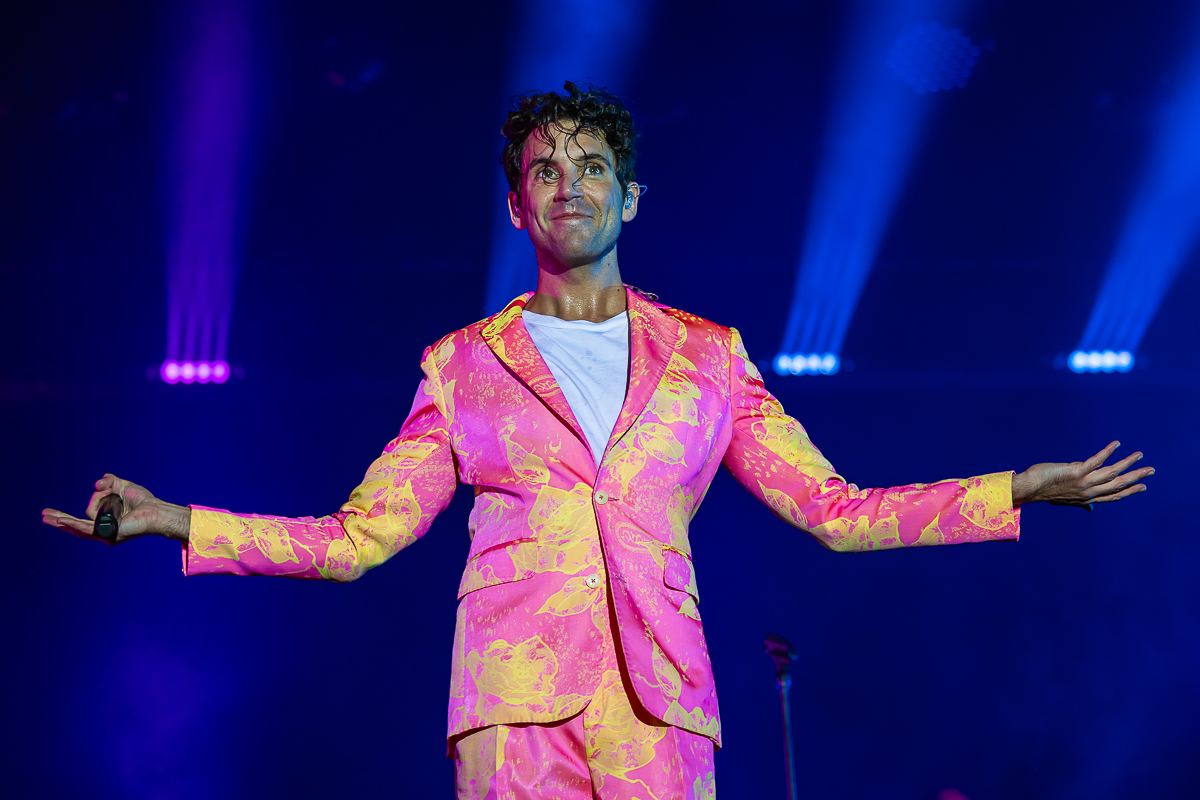 Mika @ Nostalgie Beach Festival 2023 Dag 2, foto 24, foto's door Marc Verdonck - FrontView Magazine