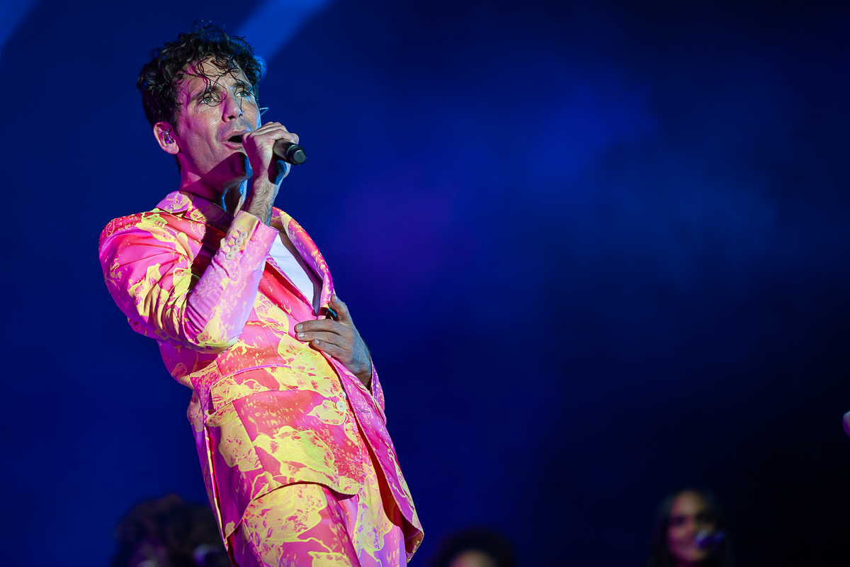 Mika @ Nostalgie Beach Festival 2023 Dag 2, foto 26, foto's door Marc Verdonck - FrontView Magazine