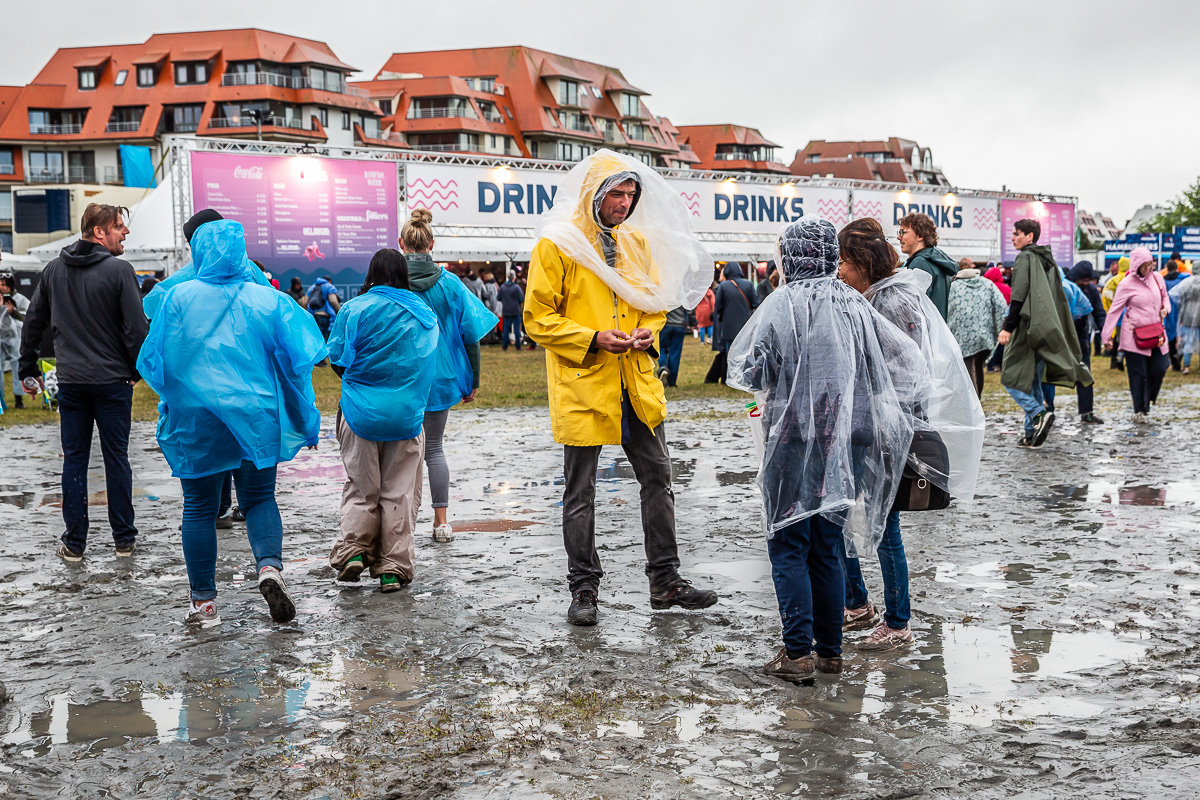 Sfeer @ Nostalgie Beach Festival 2023 Dag 2, picture 22, photographed by Marc Verdonck - FrontView Magazine