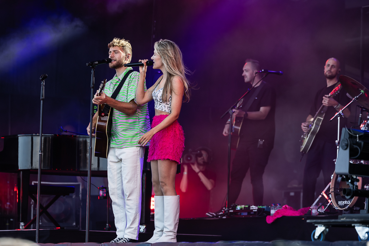 Suzan & Freek @ Nostalgie Beach Festival 2023 Dag 1, picture 12, photographed by Marc Verdonck - FrontView Magazine