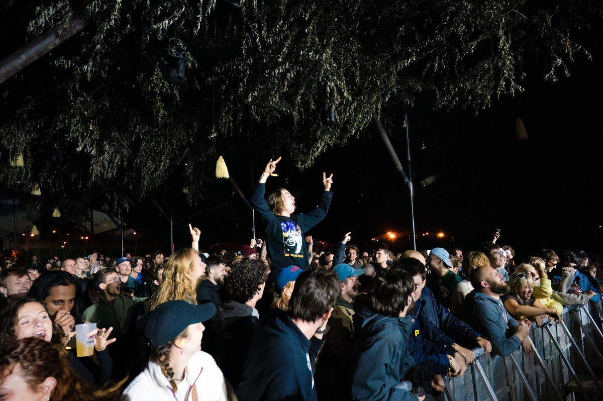 Barno Koevoet & De Duijmschpijkers @ Campo Solar, picture 1, photographed by Luc Klinckaert - FrontView Magazine