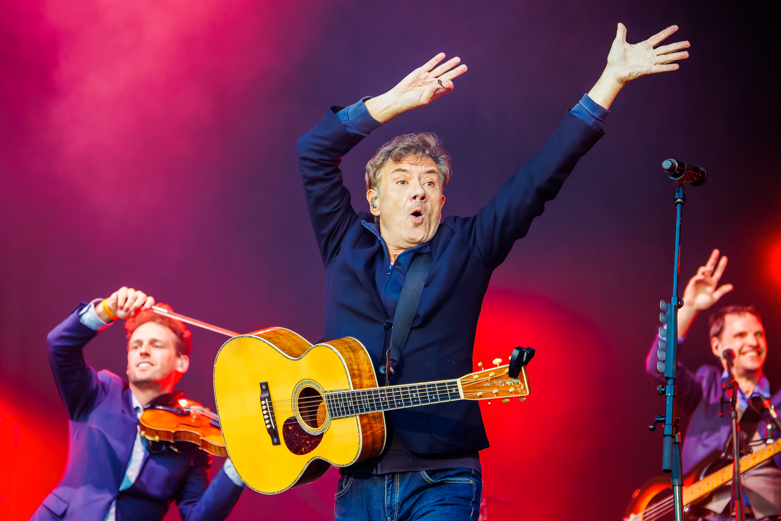 Bart Peeters & De Ideale Mannen @ Suikerrock 2023, picture 8, photographed by Paul Jongeneelen - FrontView Magazine