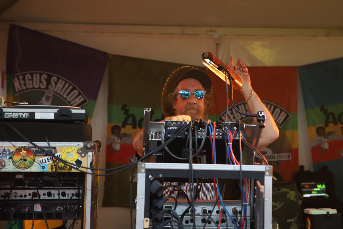 Sfeer @ Reggae Geel 2023 Dag 2, picture 20, photographed by Bianca van Barneveld - FrontView Magazine