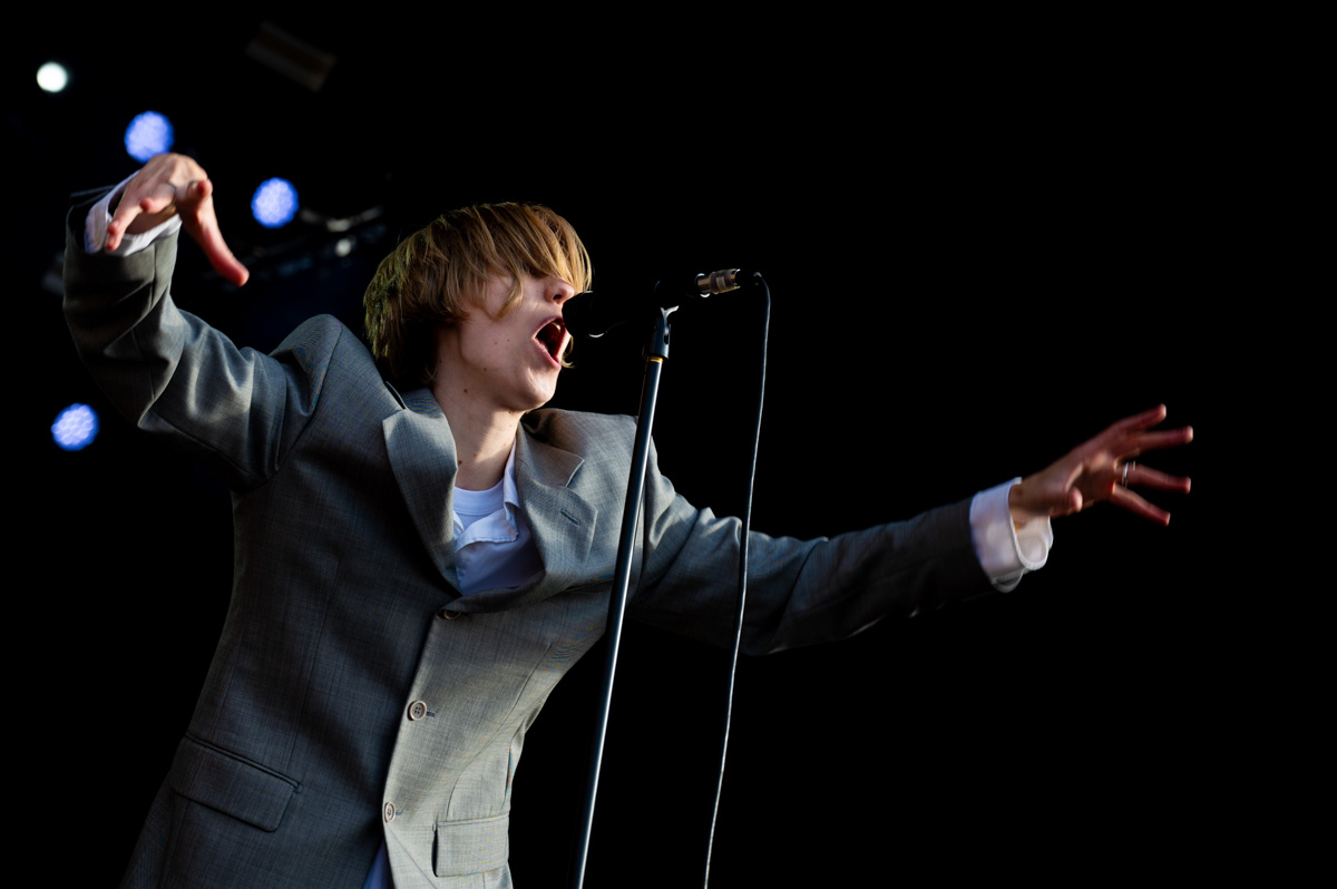 Whispering Sons @ Campo Solar, picture 8, photographed by Luc Klinckaert - FrontView Magazine