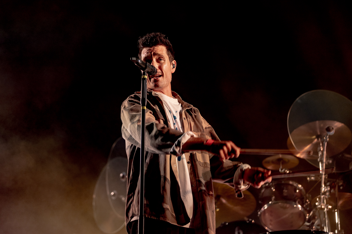 Bastille @ Suikerrock, foto 12, foto's door Shani Swings - FrontView Magazine