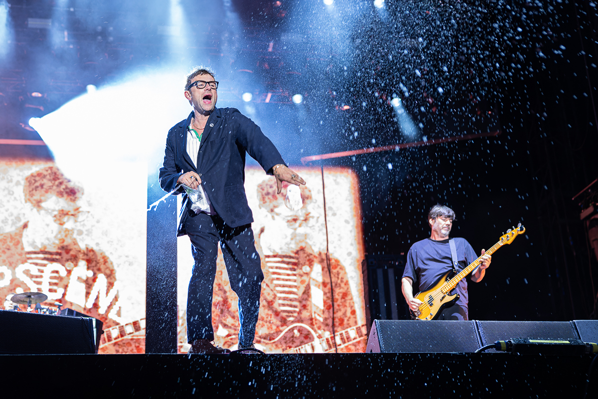 Blur @ Lokerse Feesten 2023, picture 30, photographed by David Johnson - FrontView Magazine